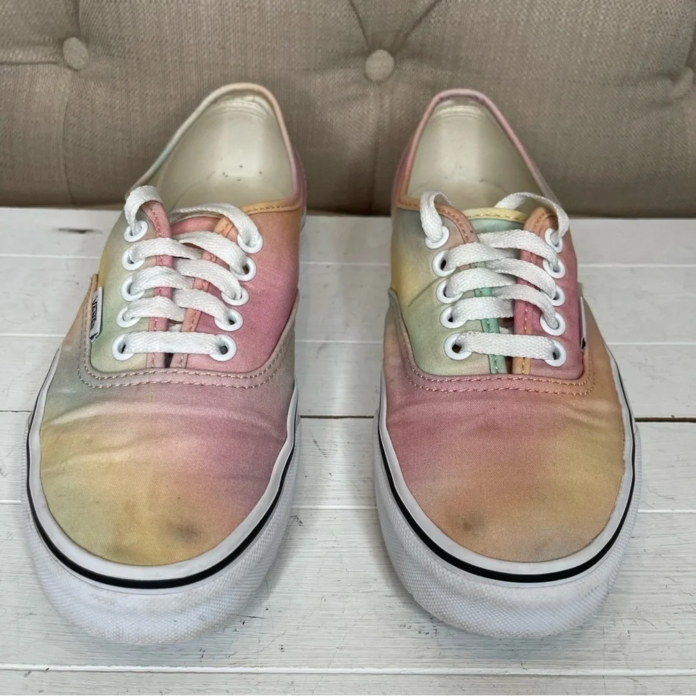Vans Sneakers Aura Shift Multicolor True White Womens Size 8 Sneakers canvas